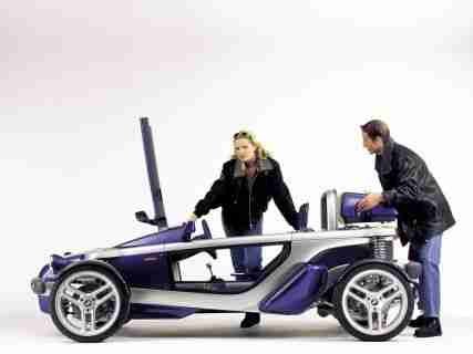 Outfits of Future Cars